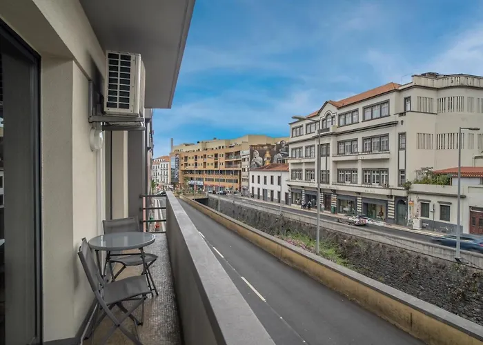 Vista Vieira Apartamento *